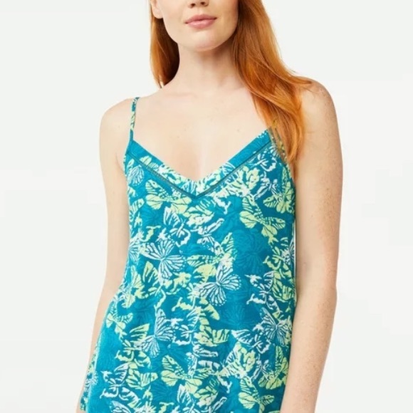 Joyspun Tops - 🔴 4/$15 Joyspun green butterfly leaf print cami tank top size L (12-14) NWT